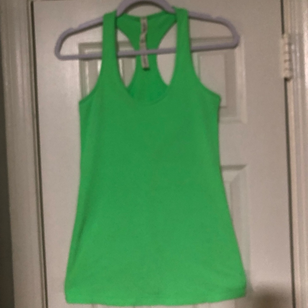 🌸Lululemon Tank Top Green